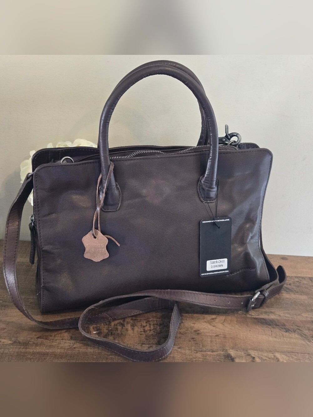 Spikes and Sparrow Leather Tote Crossbody Bag